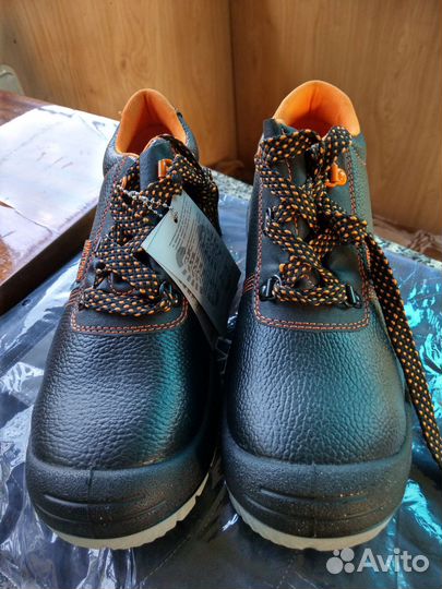 Ботинки мужские