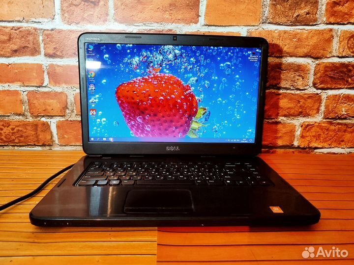 Dell 3520 - Core i3-3 Gen \ 4 Озу \ SSD