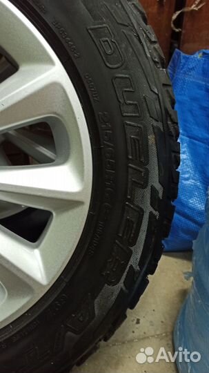 Bridgestone Dueler A/T 215/65 R16