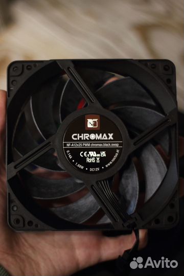 Noctua NF-A12X25 PWM chromax.black.swap