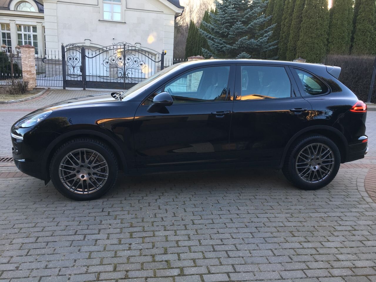 Porsche Cayenne: фото из отзыва