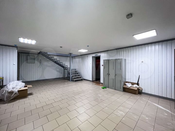 Свободного назначения, 302 м²