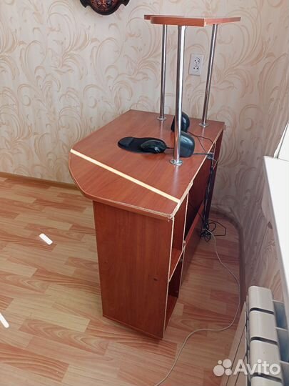 Компьютерный стол бу бесплатно