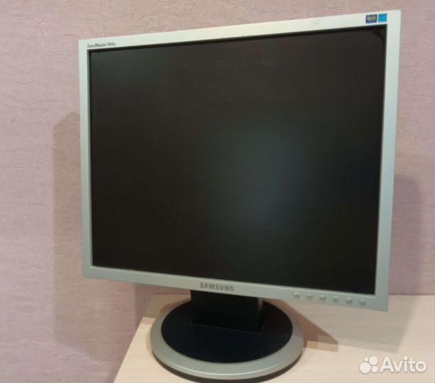 Монитор Samsung syncmaster 940n