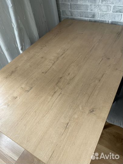 Кухонный стол