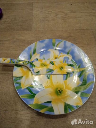 Блюдо для торта с лопаткой