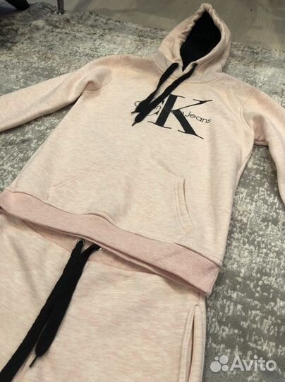 Спортивный костюм женский Calvin Klein