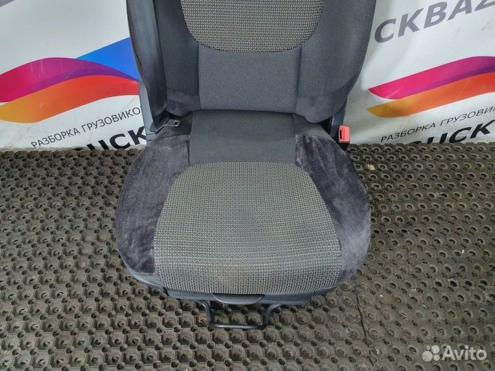 Сиденье пассажирское механическое Daf XF106