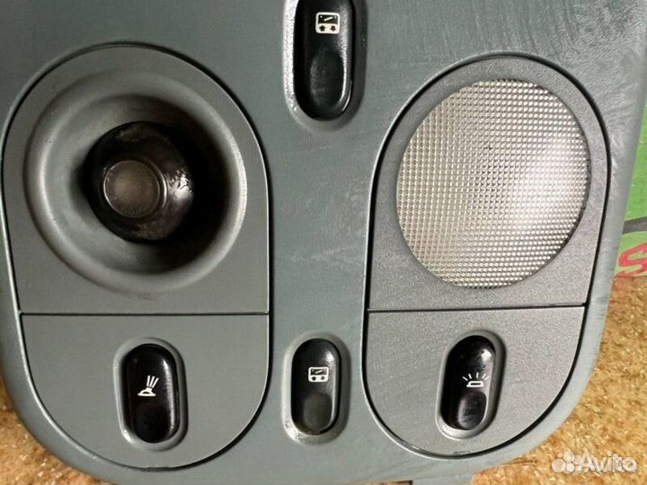 Блок управления люка плафон салона Renault Scenic1