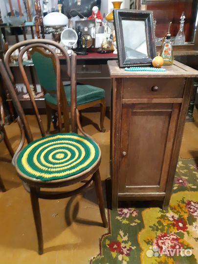 Тумбочка довоенка антикварная тумба