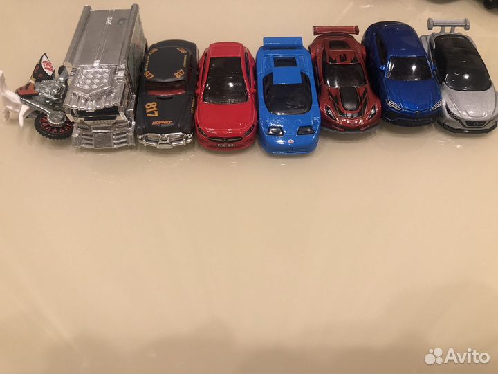 Машинки hot wheels