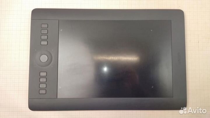 Wacom Intuos Pro Medium PTH-651, б/у, без пера