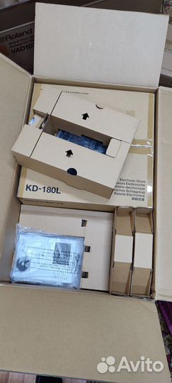 Roland vad 103