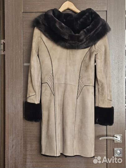 Дубленка с капюшоном Турция