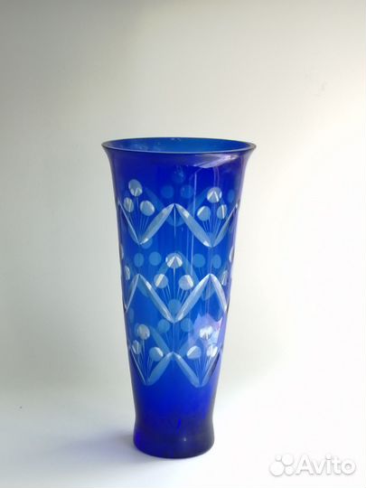 Ваза синее резное стекло СССР кобальт
