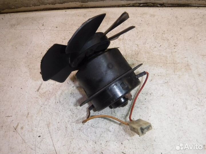 Вентилятор радиатора Mercedes Benz T2