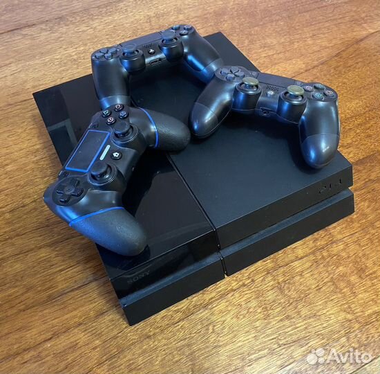 Sony PlayStation 4
