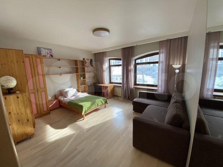 3-к. квартира, 142 м², 2/7 эт.