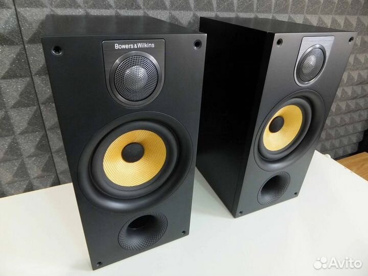 Колонки Bowers & Wilkins 686 S2