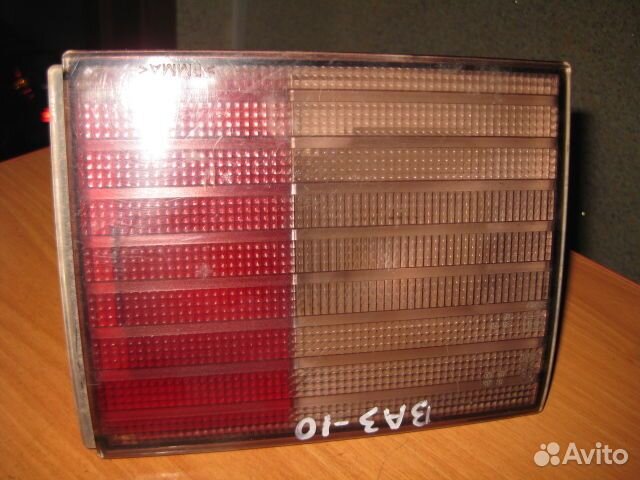 Фонарь задний внутренний левый Лада 2110