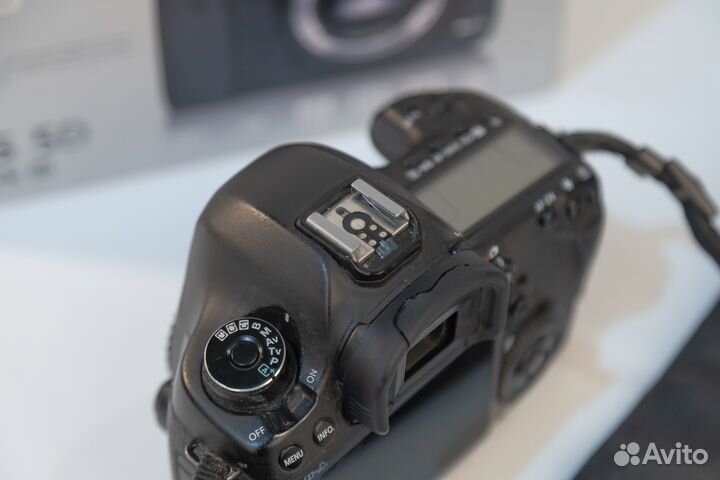 Canon 5D mark III body