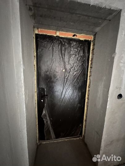 Дверь входная металлическая