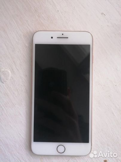 Телефон iPhone 8 plus