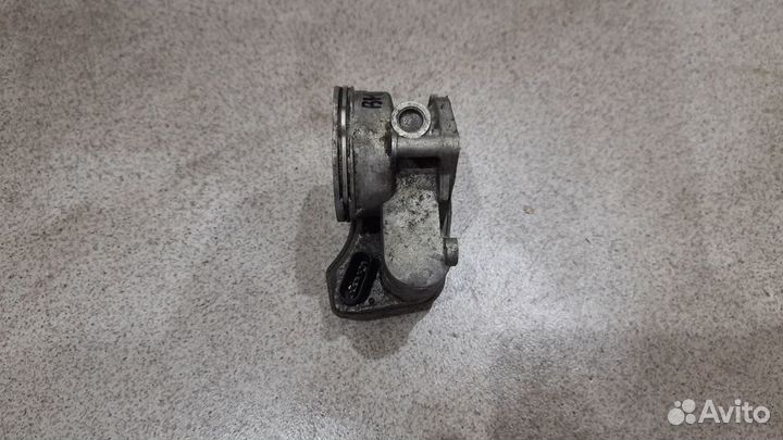 Дроссельная заслонка WV Passat b6 2.0 TDI BMR