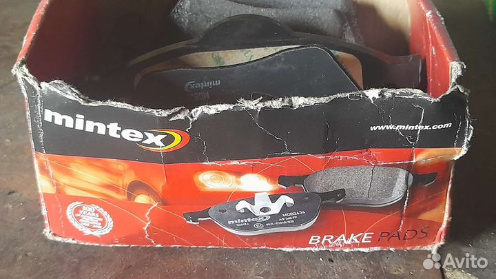 Тормозные колодки на Audi A4