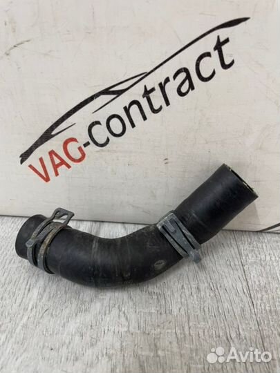 Патрубок системы охлаждения Audi A6 C6 3.0 TDI