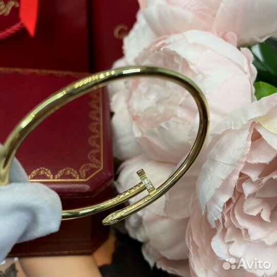 Браслет Cartier Juste Un Clou 0,18ct