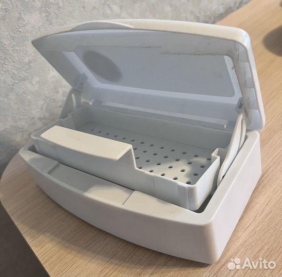 Контейнер для дезинфекции инструмента