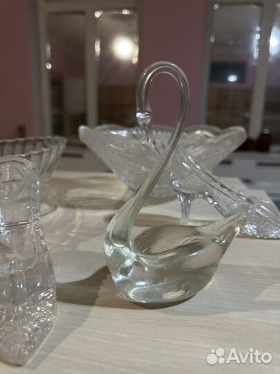 Лебедь из стекла