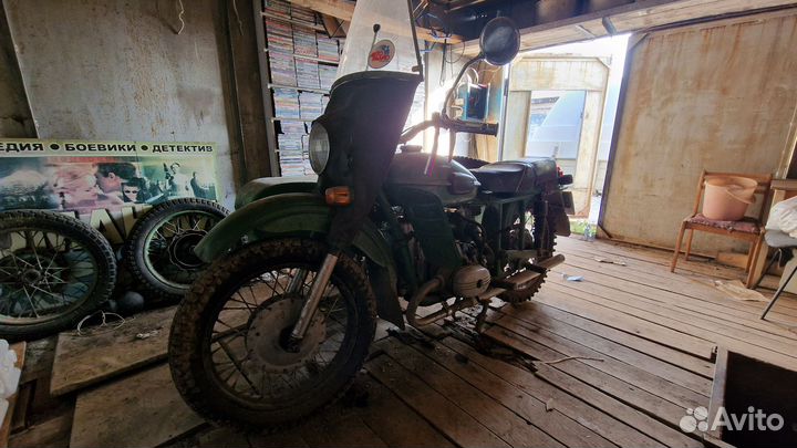 Продам мотоцикл Урал