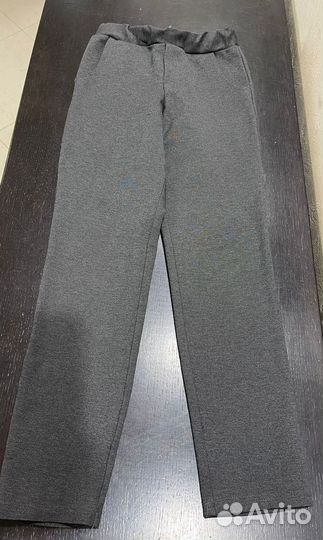 Брюки для девочки серые школьные, размер 140