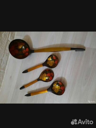 Набор посуды Хохлома