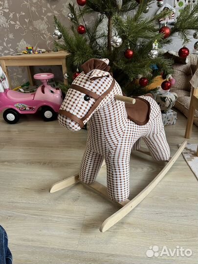 Качалка лошадь