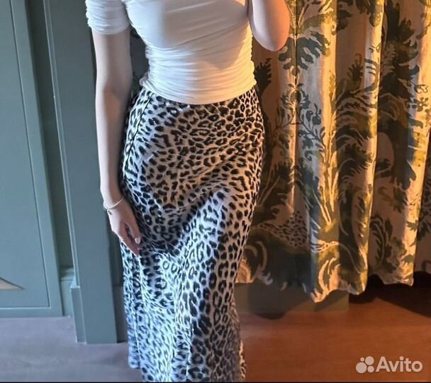 Юбка шелковая с принтом