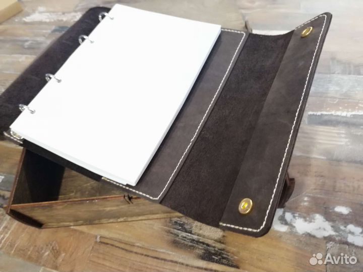 Блокнот на кольцах ежедневник из натуральной кожи