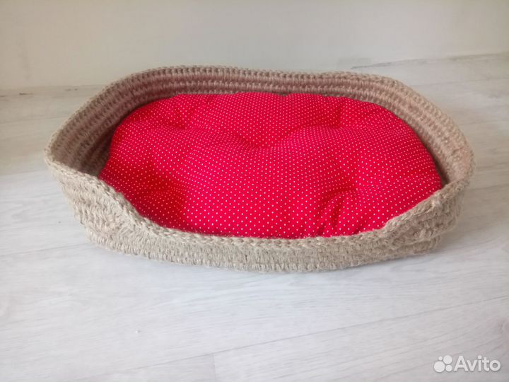 Лежанка для вашего питомца