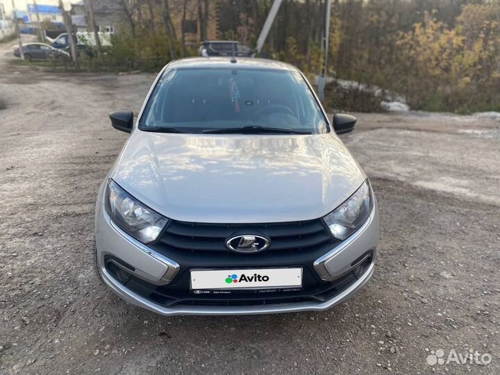 LADA Granta 1.6 МТ, 2020, 103 000 км