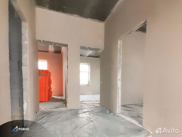 Машинная штукатурка стен для коттеджа