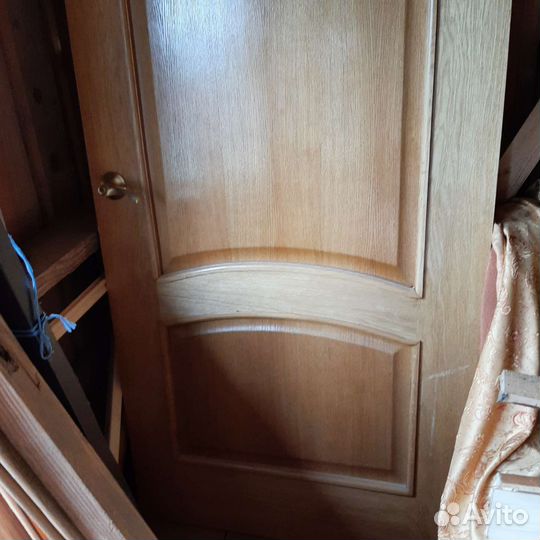 Дверь входная деревянная бу