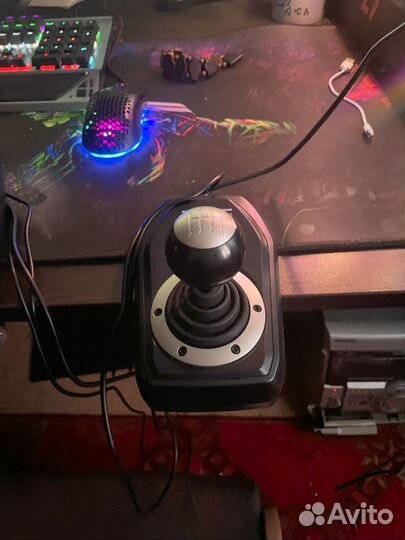 Игровой руль 900 градусов 3 педали и кпп