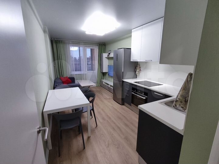 2-к. квартира, 51 м², 10/11 эт.