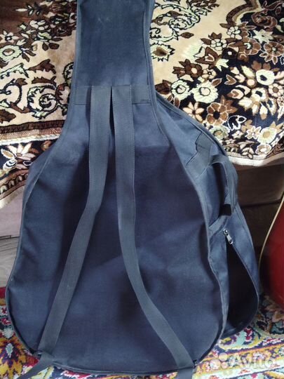 Акустическая гитара