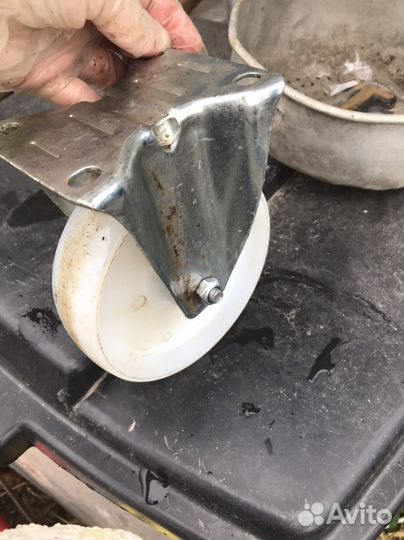 Колеса для грузовой тележки