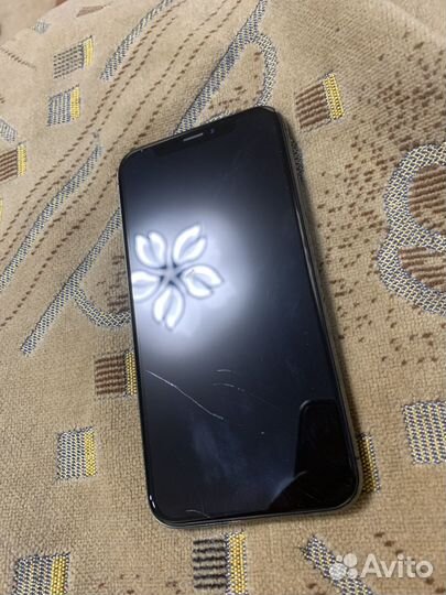 iPhone X, 64 ГБ