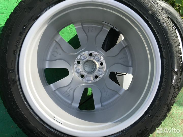 Оригинальные колеса Audi E tron R19