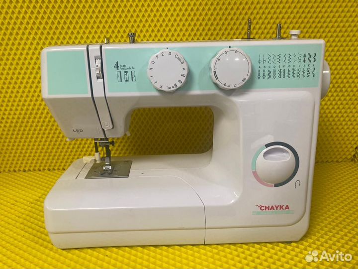 Швейная машина Чайка 425М (пд24)